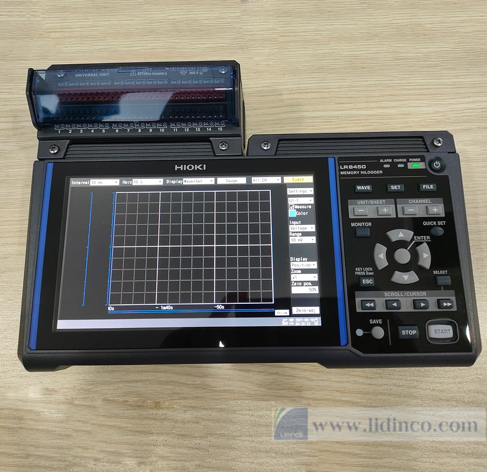 Hioki MEMORY HiLOGGER LR8450