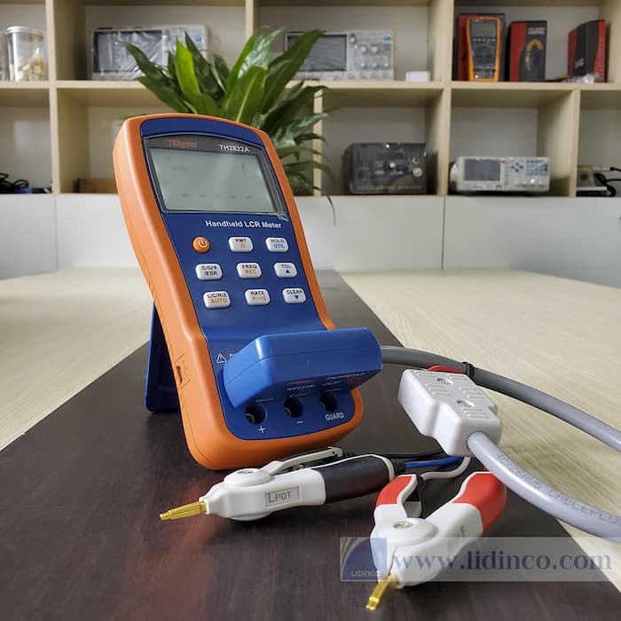 Đồng hồ đo LCR Meter TongHui TH-2822A