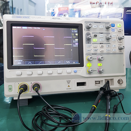 Máy hiện sóng số Siglent SDS2202X, 200 MHz, 2 CH, 2GSa/s