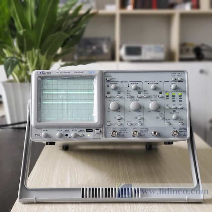 Oscilloscope tương tự Twintex TOS-2100C 100MHz