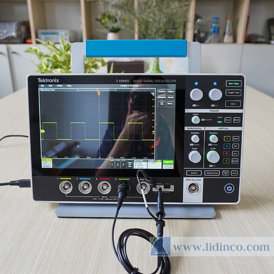 Mixed Signal Oscilloscope Tektronix MSO24